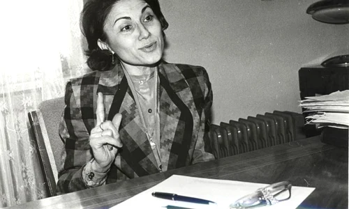 ecaterina andronescu in 1994 decan la politehnica jpeg