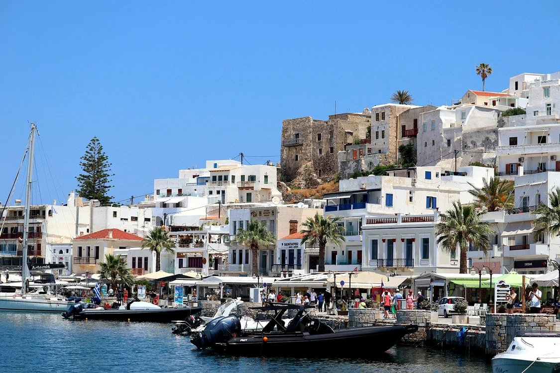 Grecia trece de la 1 iulie la săptămâna de lucru de șase zile. FOTO: Pixabay