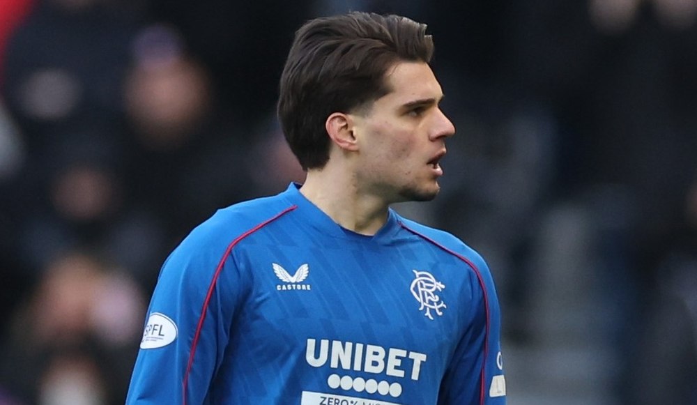 Semnul pe care Ianis Hagi i l-a făcut tatălui său după ce a marcat în poarta rivalei Celtic