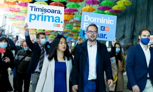 De mână spre victorie sau noul primar al Timișoarei, neamțul Dominic Samuel Fritz și iubita sa în duminica alegerilor jpeg