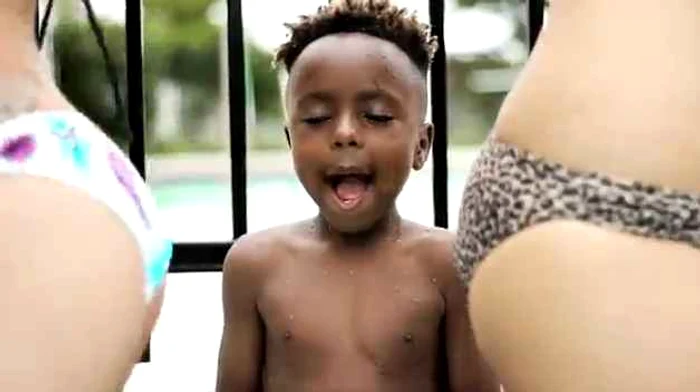 Aşa se face un videoclip adevărat la 6 ani!