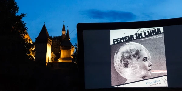 festivalul luna plina