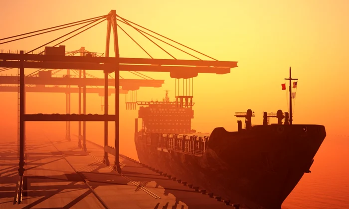 port apus nava vapor foto shutterstock