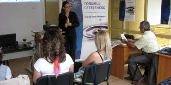 Râmnicu Vâlcea: Tinerii vor joburi în Parlamentul European
