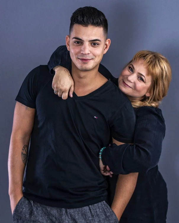 Anca Sigartău pleca în India cu fiul ei Sofian