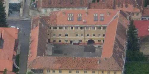 Colegiul Baiulescu foto http