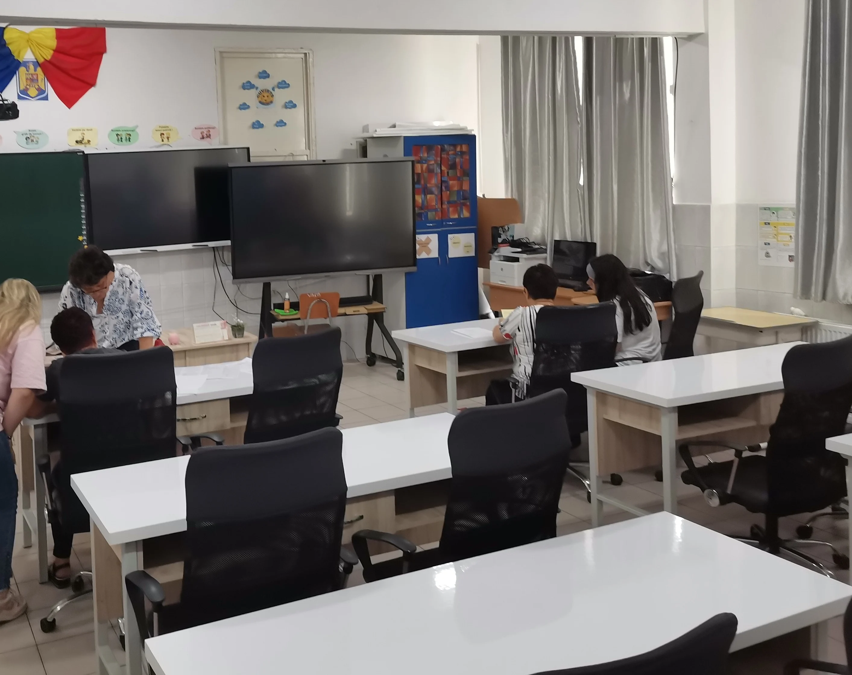 Cum aleg elevii și părinții liceul. „Contează opinia despre profesori, rezultatele la Bac”; „Au ales în primul rând copiii”