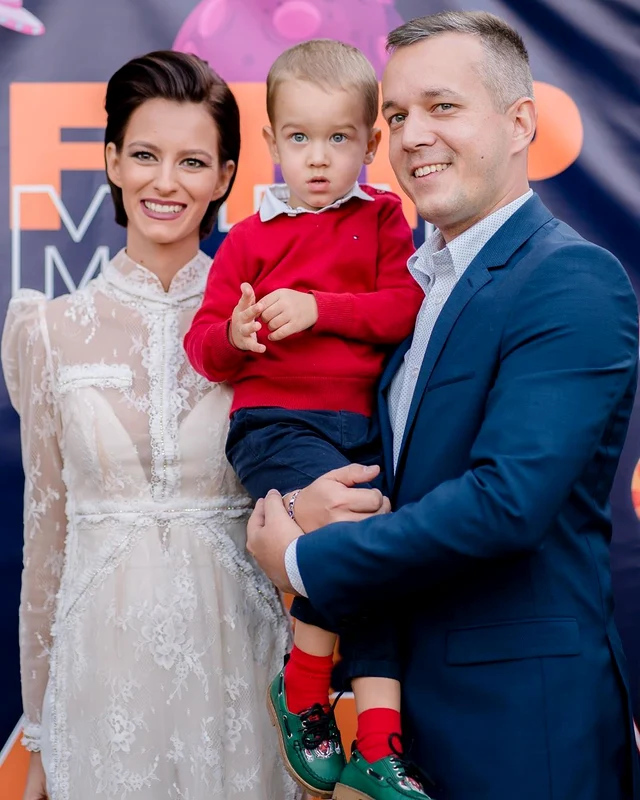 2 bianca si andrei nastase botez filip mihail 1 jpg jpeg