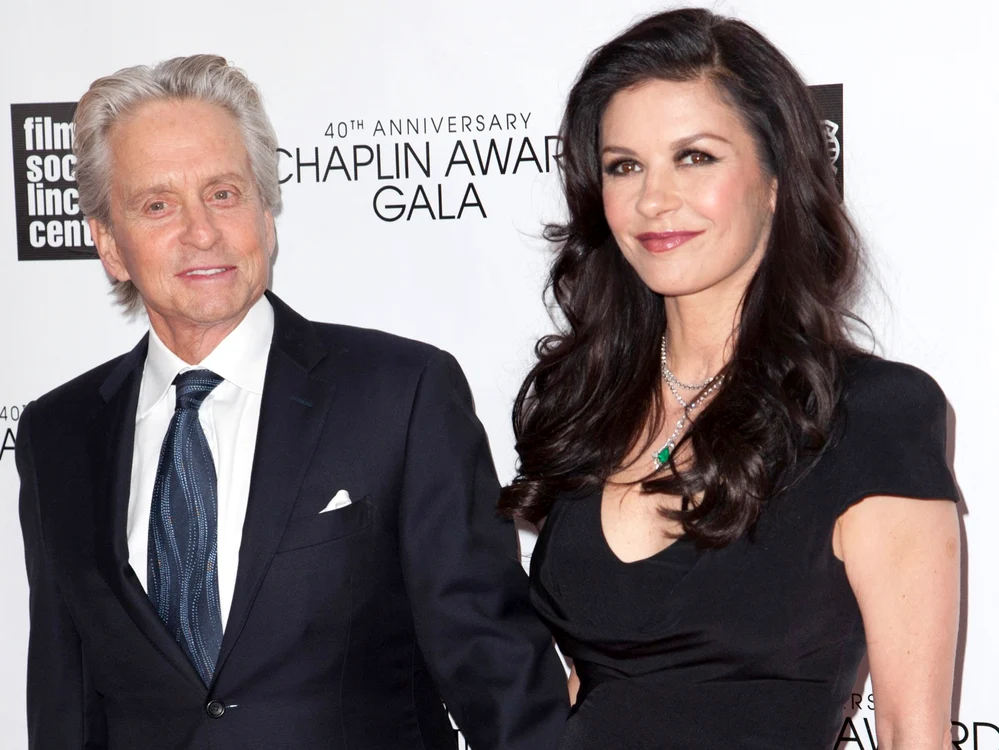 
    Michael Douglas şi Catherine Zeta-Jones (foto Reuters)  
