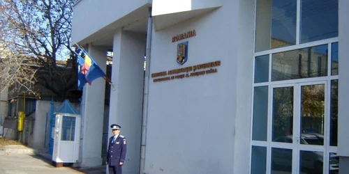 Autorul crimei a fost reţinut şi dus în Arestul Poliţiei