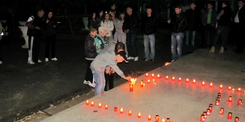 Sibienii vor aprinde lumânări în memoria copiilor