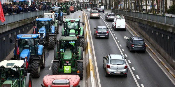Protest al fermierilor cu tractoare la Bruxelles 3 martie 2023. FOTO EPA-EFE