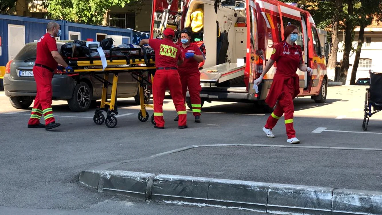 
    Bătrânul de 81 de ani nu a mai putut fi salvatFoto: Monitorul de Botoșani  