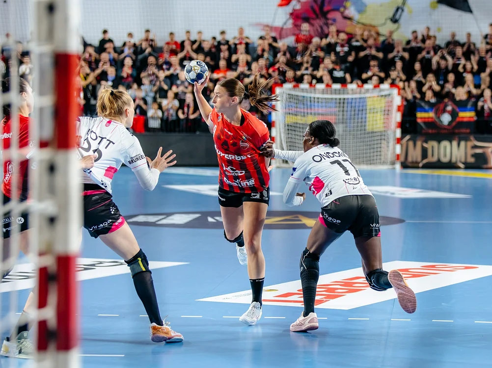Gloria Bistrița va juca în grupă cu campioana și vicecampioana Europei (Foto: sportpictures)
