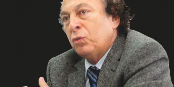 Lazarov, pomenit la Catedrala Sf. Iosif - Revista presei mondene