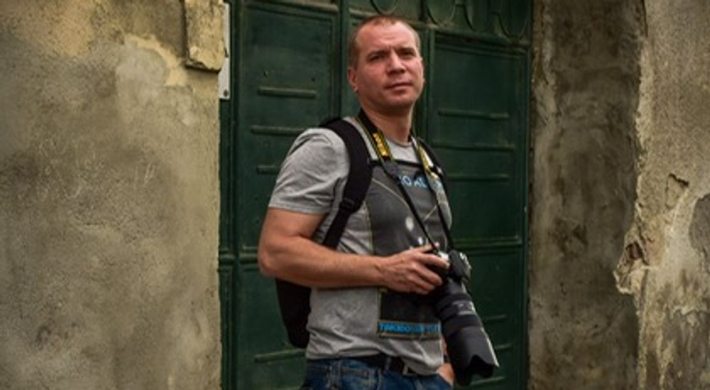 Polițistul pasionat de arta fotografiei. „Petrec ore în șir fotografiind” FOTO