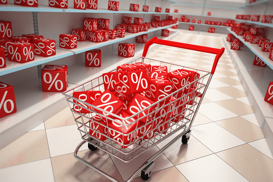 Practici înșelătoare ale supermarketurilor. Cum te ferești de capcanele de la raft