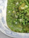 mancarica de mazare cu ceapa verde jpeg