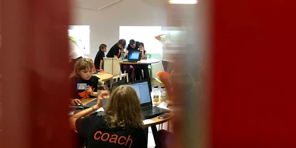 supercoders octombrie 2015 orange foto razvan baltaretu/adevarul