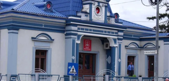 Sediul PSD este un imobil al Consiliului Judeţean şi este păzit din bani publici