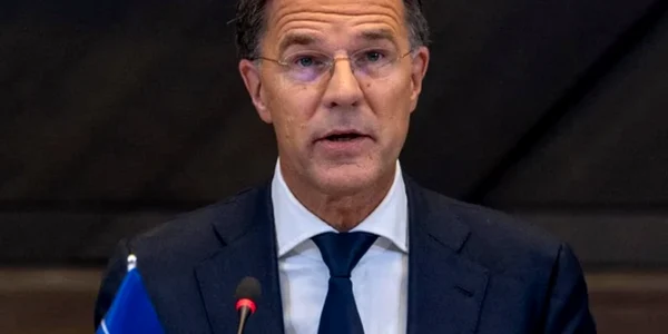 Rutte FB Nato png