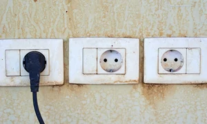 priza electrica murdara foto shutterstock jpg