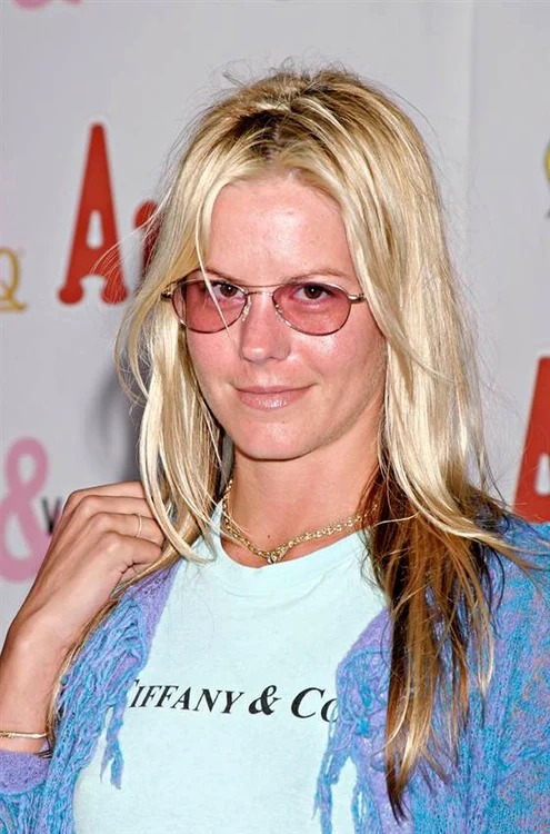 courtney wagner blocks desktop medium jpeg
