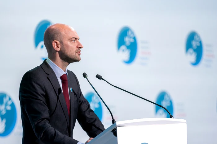 Ministrul francez de externe, Jean-Noël Barrot cere plecarea a 12 oficiali francezi. FOTO: X