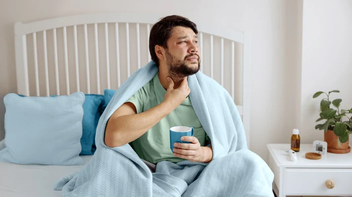Stratus – noua amenințare COVID: simptome care pot fi confundate cu alergiile sau problemele digestive și ce trebuie să faci imediat