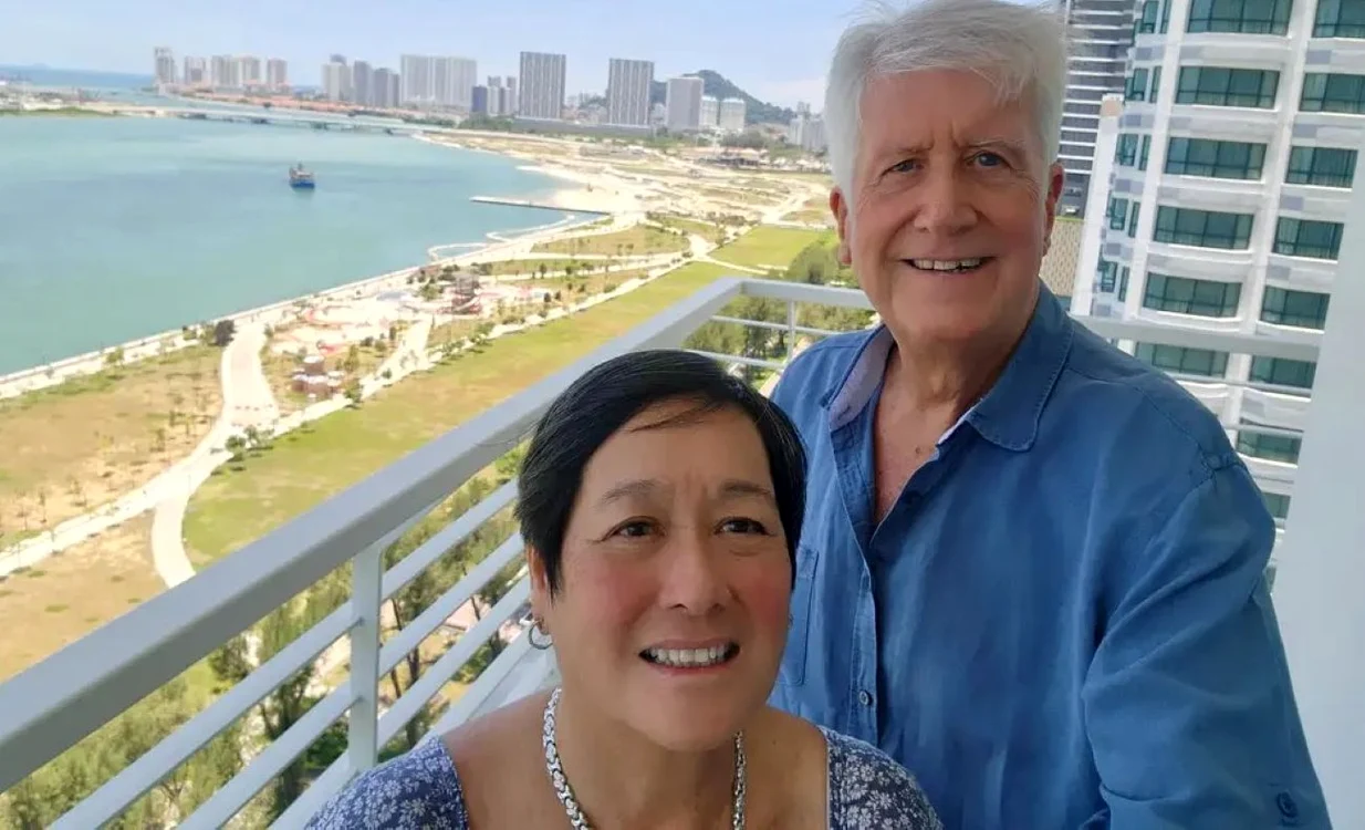 Adrian și Beverley Spencer au decis să se stabilească în Penang / foto: Business Insider