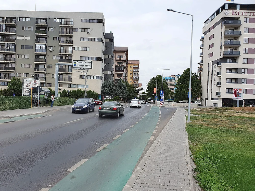 În cartierul  Militari Residence  s-au construit  în ultimii ani  nu mai puţin de  130 de blocuri