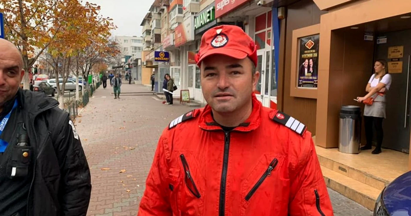 Omul potrivit, Ã®n momentul potrivit. Cum a stins un pompier aflat Ã®n timpul liber incendiul izbucnit la o maÅinÄ