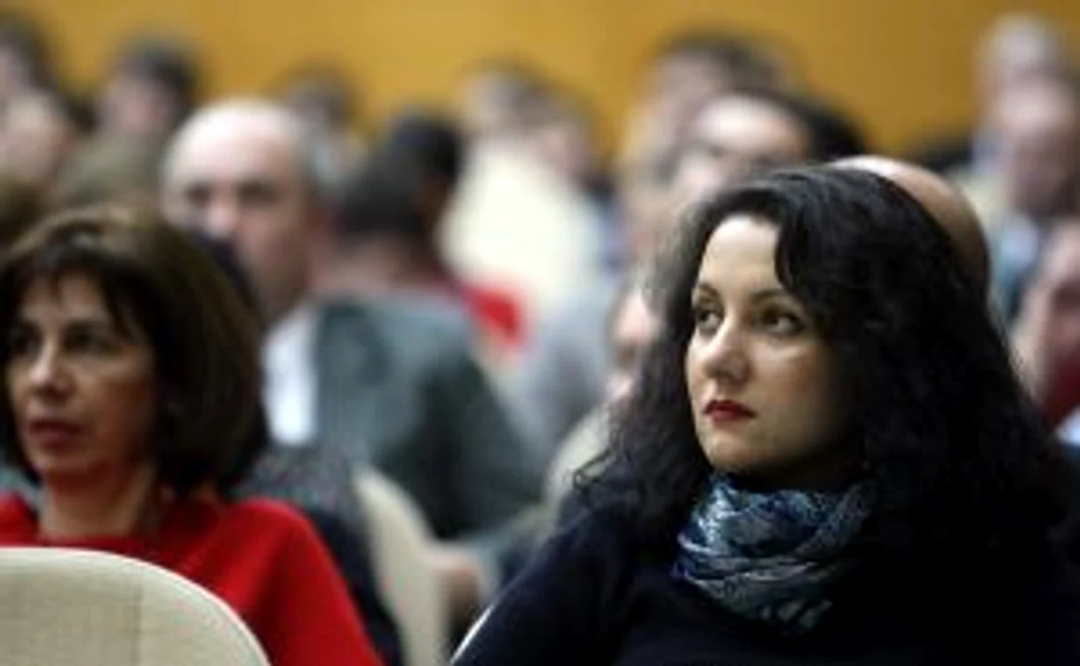 Dana Simionescu este o artistă eminentă