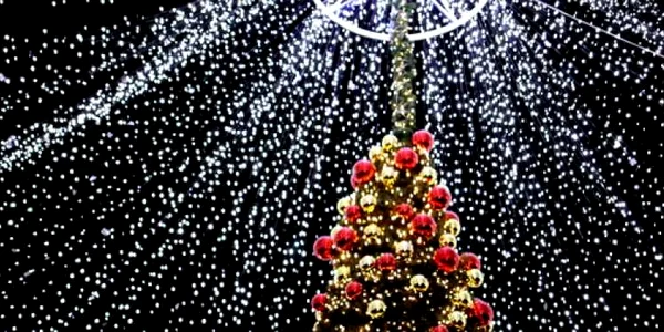 iluminat festiv hunedoara