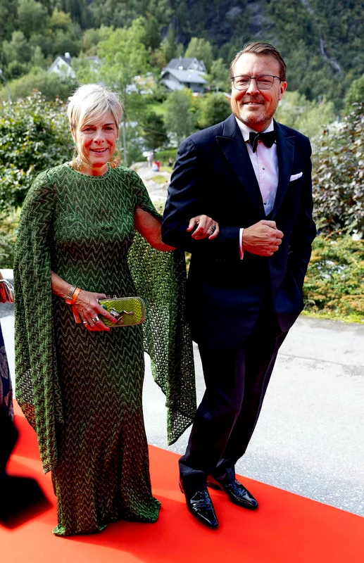 Prințesa Laurentien și Prințul Constantin la nunta din Norvegia a Prințesei Martha Louise cu Durek Verret. FOTO: Profimedia