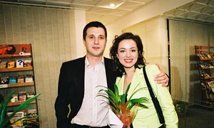 Andi Moisescu și Olivia Steer în 2004, anul în care au devenit soț și soție jpeg