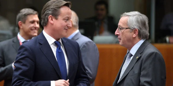 David Cameron si Jean-Claude Juncker FOTO AFP