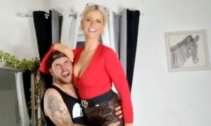 lizzy jjade groombridge iubit instagram jpg