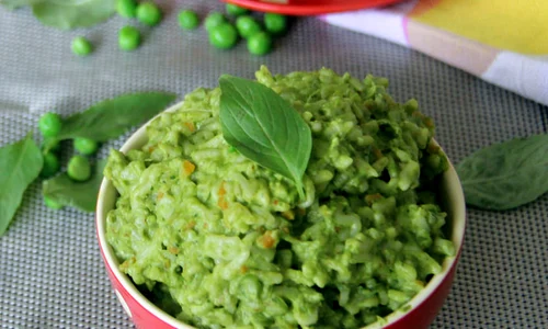 paste cu sos pesto jpeg