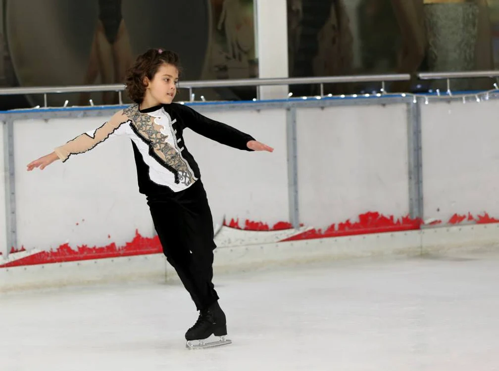Patinoarul din Liberty Center şi-a schimbat numele din The Champs în Unic Ice