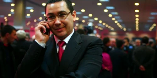 Ponta se plânge că Ungureanu a împărţit banii discreţionar către primăriile PDL.