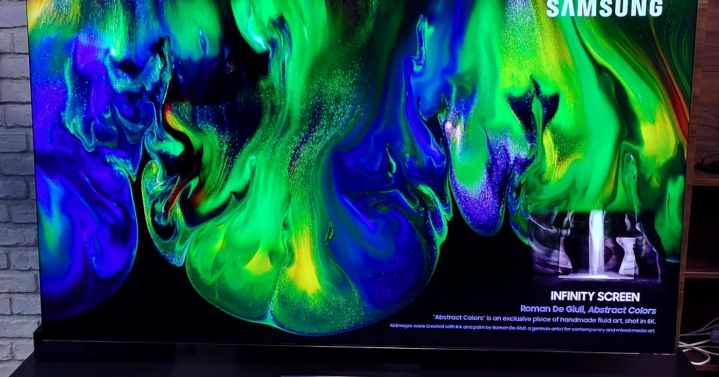 Televizor smart Samsung QLED 8K Q950TS.