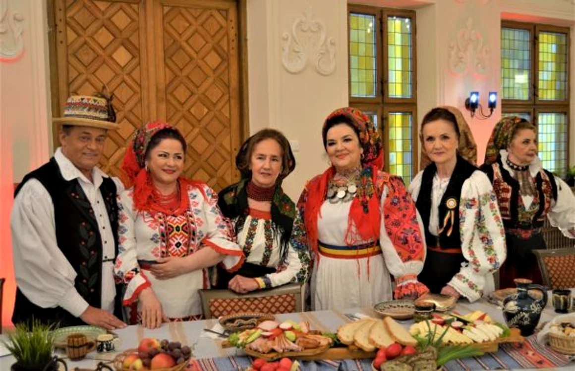 FOTO TVR