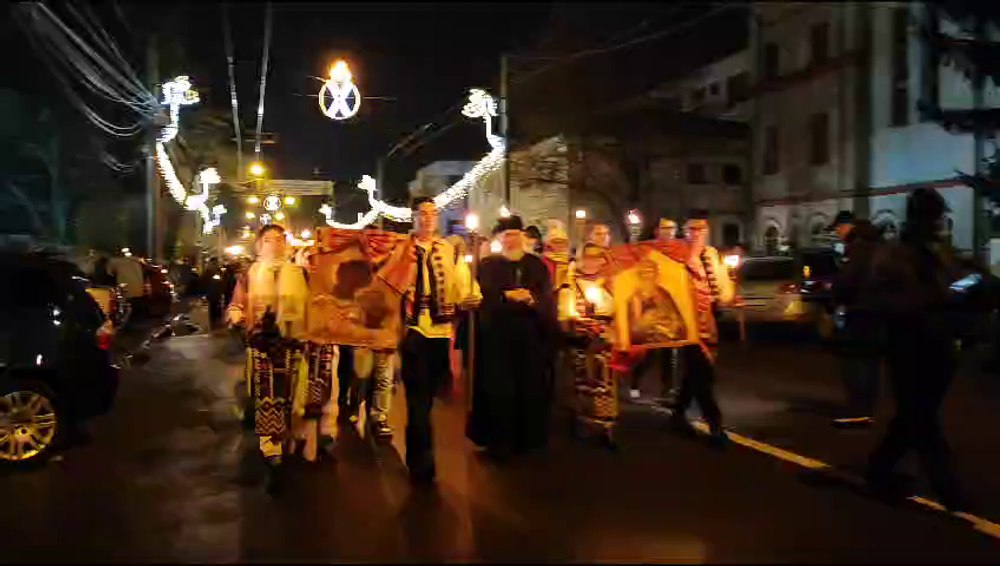 Pelerinajul Luminii, de Sfântul Andrei. Semnificația traseului parcurs de peste 20 de ani la Catedrala din Galați VIDEO
