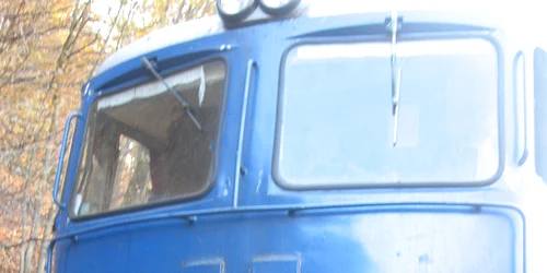 Bistriţa : O locomotivă a izbit un tren accelerat în Romuli - UPDATE