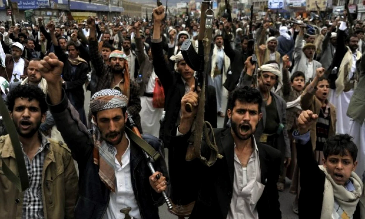 Membrii ai miliţiilor şiite houthi