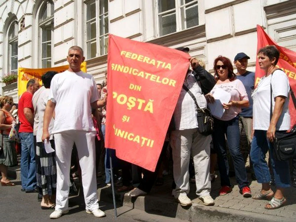 Poştaşii arădeni protestează FOTO arhivă