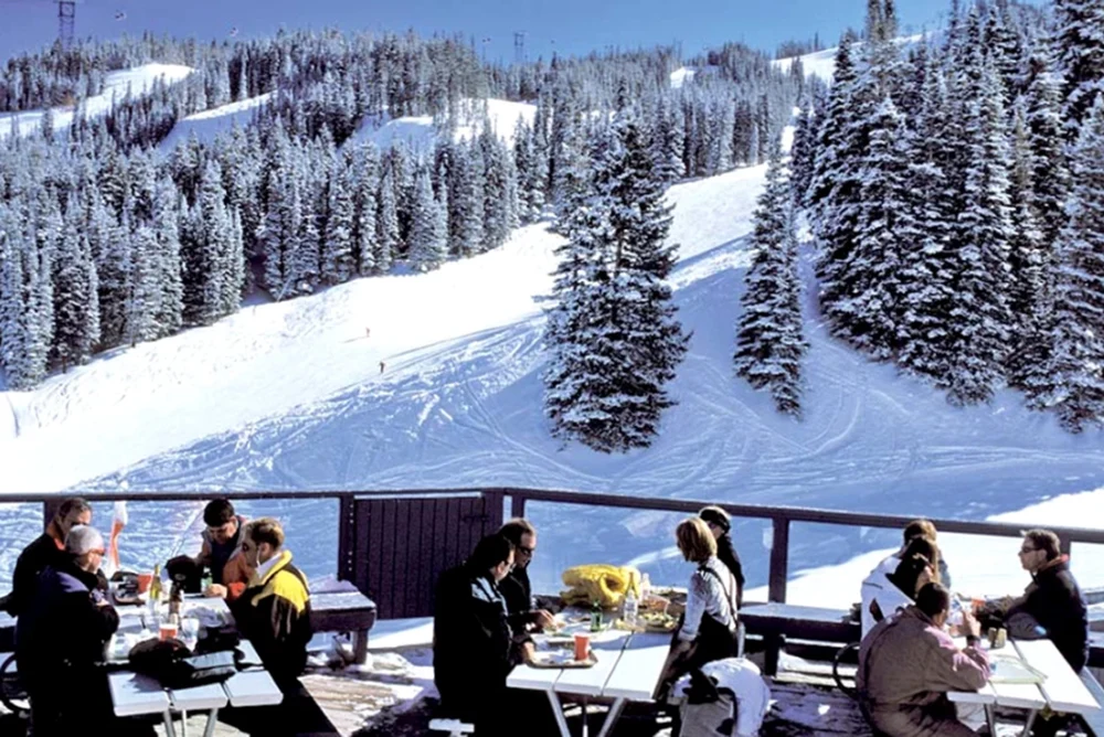 20 de aplicații de ajutor într-o călătorie în afara țării. Ce trebuie să ai neapărat instalat pe telefon