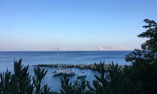 Trei zile în Icaria jpeg