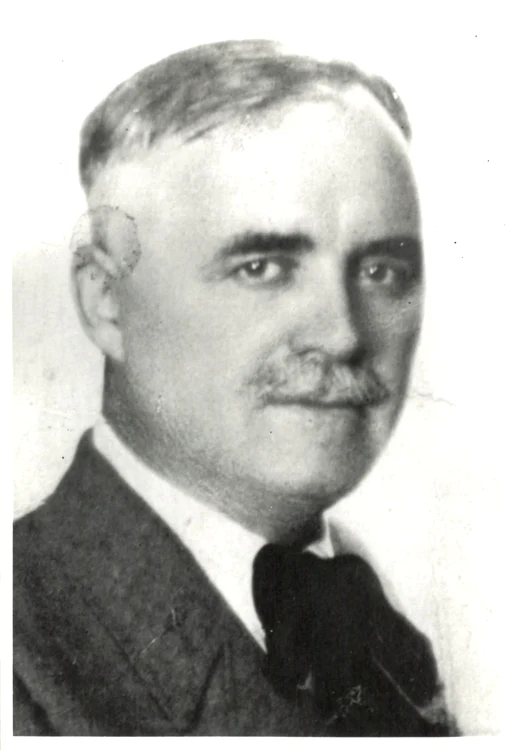 Tudor Arghezi (1880-1967). ANR, SANIC, fond ISISP. Fototecă. Portrete, A/101